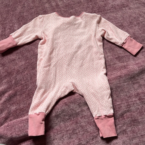 Two sleepers One is Jessica Simpson 3 to 6 months the other ones L&J 3-6months - Picture 9 of 9